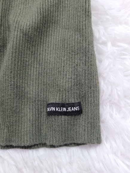 [378] Calvin Klein Green Turtle Neck Sweater - Picture 6 of 9